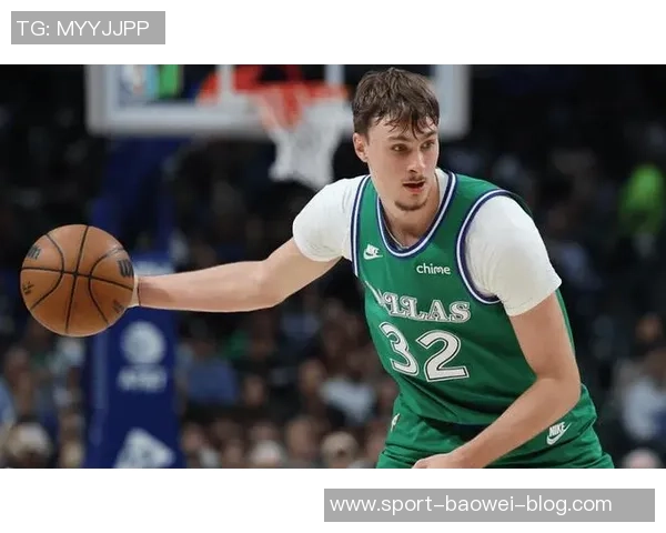 基德赞弗拉格持球组织能力出色赛场阅读比赛表现令人印象深刻